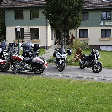 Waldhotel Achtermannstor 3* Браунлаге